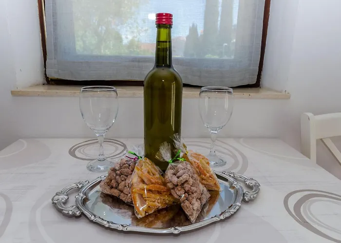 Apartamento Pharos